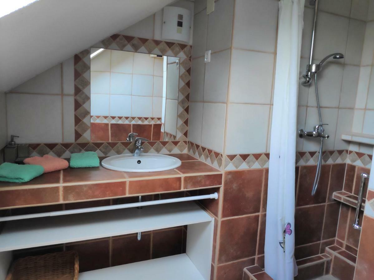 Villa Punta Blava - Beach Front, Ideal For Family Vacation With Kids, Large Terraces With Sea View, Internet, Netflix, No Pets Allowed Obrovac Bagian luar foto