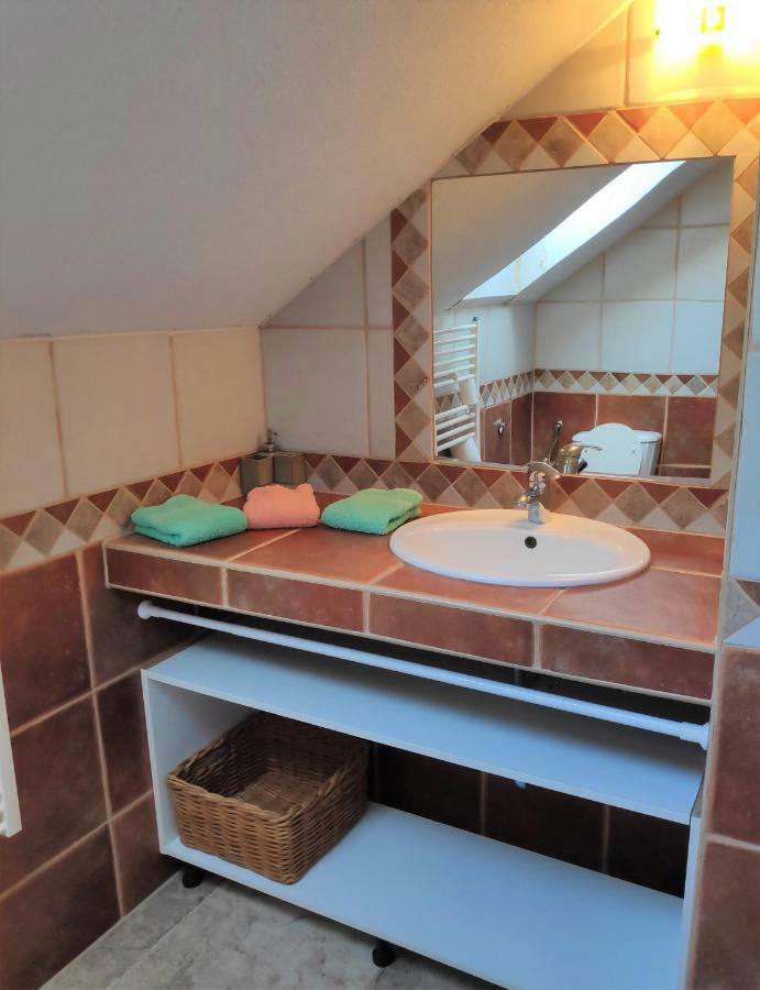 Villa Punta Blava - Beach Front, Ideal For Family Vacation With Kids, Large Terraces With Sea View, Internet, Netflix, No Pets Allowed Obrovac Bagian luar foto