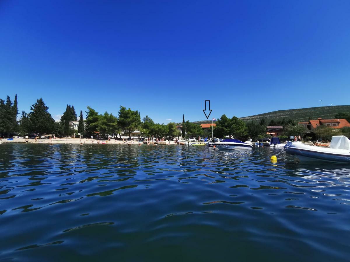 Villa Punta Blava - Beach Front, Ideal For Family Vacation With Kids, Large Terraces With Sea View, Internet, Netflix, No Pets Allowed Obrovac Bagian luar foto
